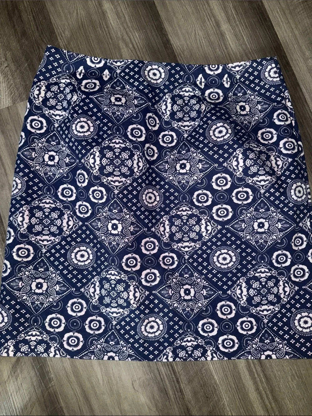 Talbots Straight Pencil Skirt Women's 6 petite Navy Geometric Lined work wear